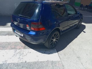 Volkswagen Golf 2003