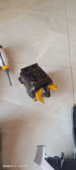 Lote de Juguetes Robots y Vehículos