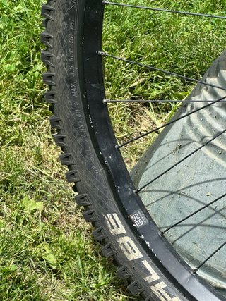 Commencal Supreme V4.3