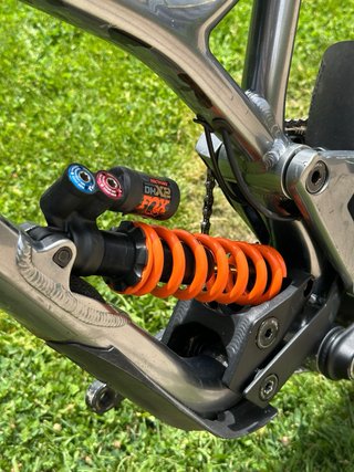 Commencal Supreme V4.3
