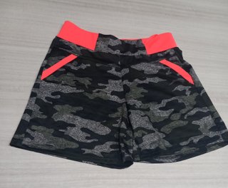 Shorts deportivo Camuflaje