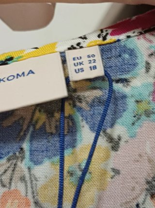 Blusa ONLY CARMAKOMA Curvy