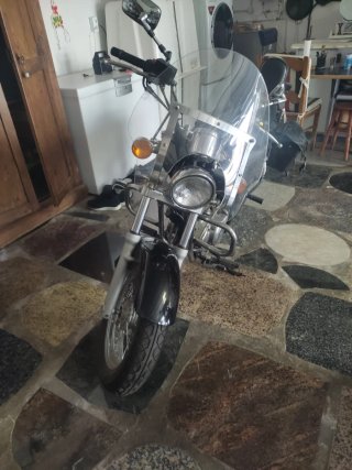 Suzuki Marauder 250cc