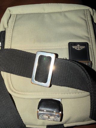 Borsa Dockers Uomo Beige e Nero