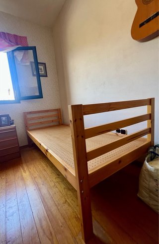 Cama individual + mesa de noche (tb. por separado)