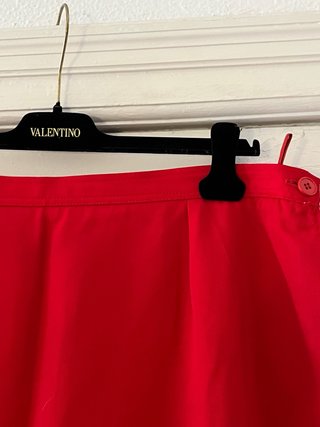 Falda Valentino Garavani Roja Costura