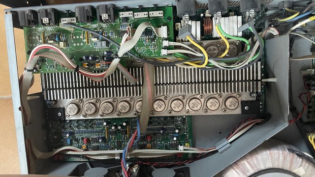 Etapa de potencia profesional Electro-Voice P1200