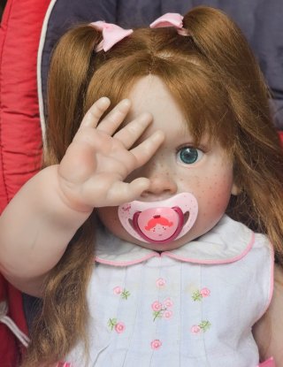 Muñeca Reborn Ojos Verdes 65cm