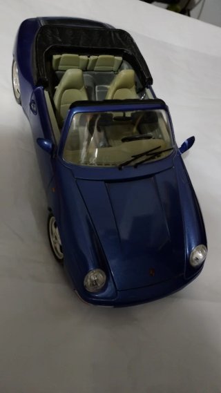 Porsche 911 Burago 1:18 Blu