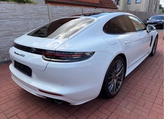 Porsche Panamera GTS Blanco 2019