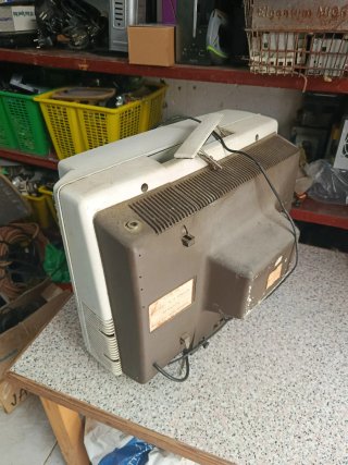 TV Philips Antigua para Reparar o Proyectos DIY