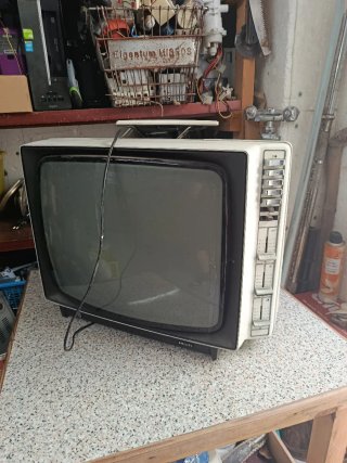TV Philips Antigua para Reparar o Proyectos DIY