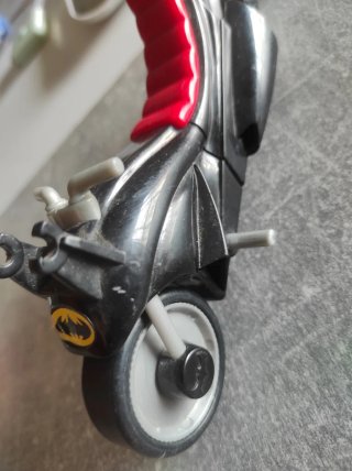 Motocicleta Batman Clásica Negra y Roja