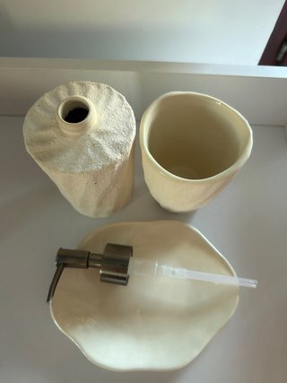 Juego baño: dispensador, jabonera y vaso