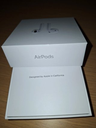 Caja AirPods Apple Blanca