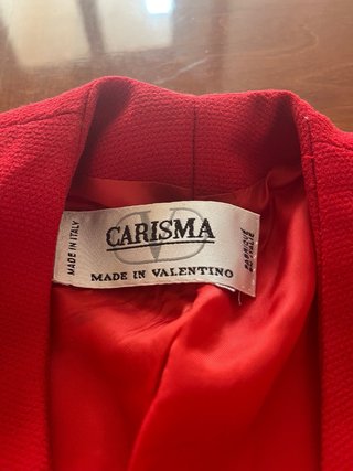 Traje Valentino Garavani Rojo Chaqueta y Falda