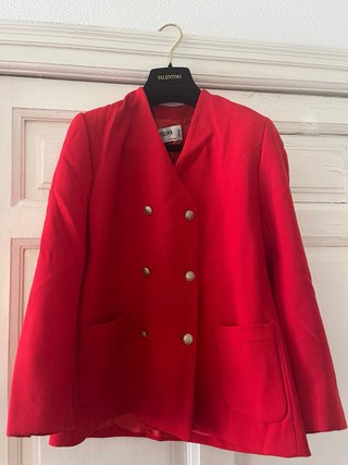 Traje Valentino Garavani Rojo Chaqueta y Falda