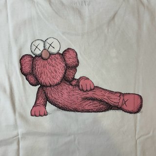 Camiseta Uniqlo x KAWS - Talla M