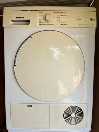 SE REGALA Secadora Siemens E 44-10