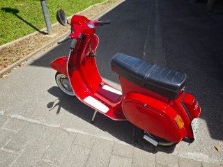 Vespa PK 75 Roja Scooter Manual