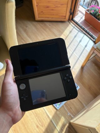 Nintendo 3DS XL
