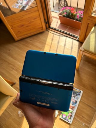 Nintendo 3DS XL