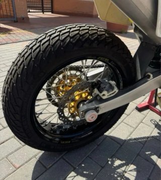 Suzuki RMZ 450 Motocross