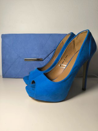 Tacones Peep Toe Azul