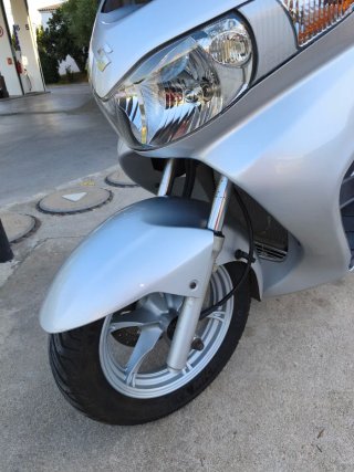 Suzuki Burgman 200 Plata