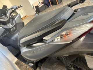 Honda Forza 125 Maxi Scooter