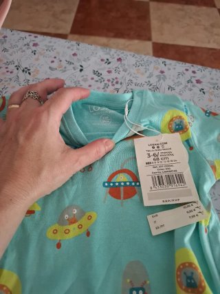 Conjunto bebé: 2 camisetas y pantalón de 3 a 6 mes