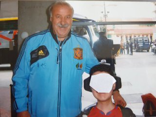 Camiseta España Firmada Xavi H. y Fdo. Llorente