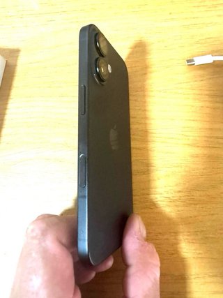 iPhone 16 128GB Negro