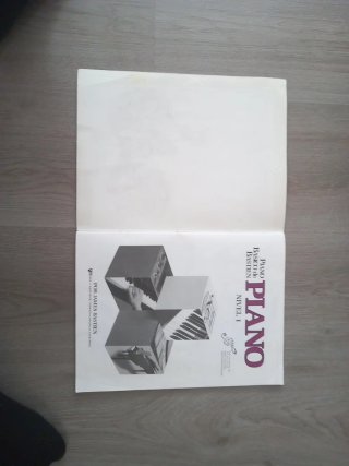 Libro Piano Básico de Bastien Nivel 1