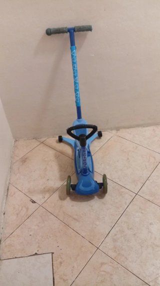 Patinete 3 en 1 azul con asiento