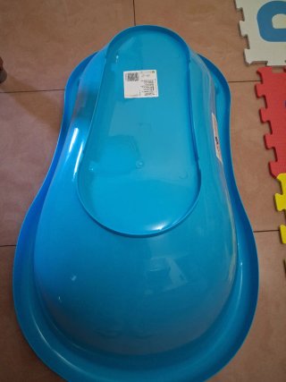 Bañera bebé azul con soporte