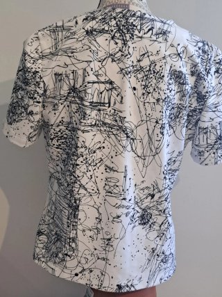 Chaqueta manga corta estampada