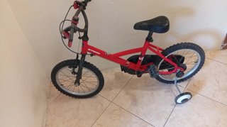 Bicicleta Infantil Roja BTWIN