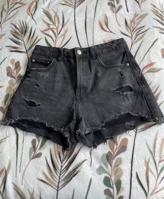 Lote 2 camisetas y shorts Stradivarius