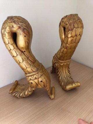 Pareja de tallas de madera dorada tallada vintage