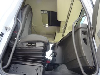 Volvo FH 460-CAMIONES GANCHO PORTACONTENEDOR