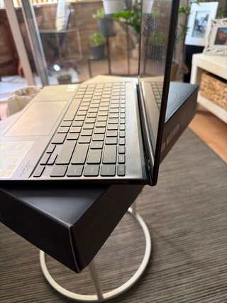 Portátil Asus ZenBook Nero/Argento
