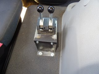 Volvo FL 240.18-CAMIONES GANCHO PORTACONTENEDOR