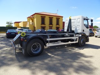 Volvo FL 240.18-CAMIONES GANCHO PORTACONTENEDOR