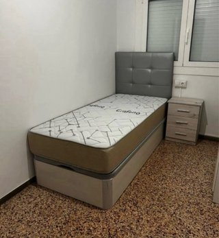 Canapé abatible con colchón y cabecero