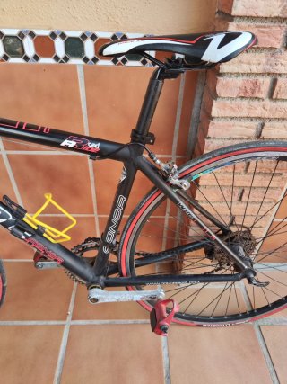 Bicicleta de carretera Conor WRC