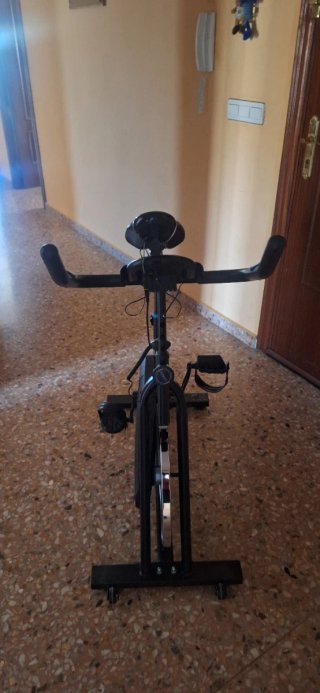 Bicicleta Estática Behumax Fit 1000