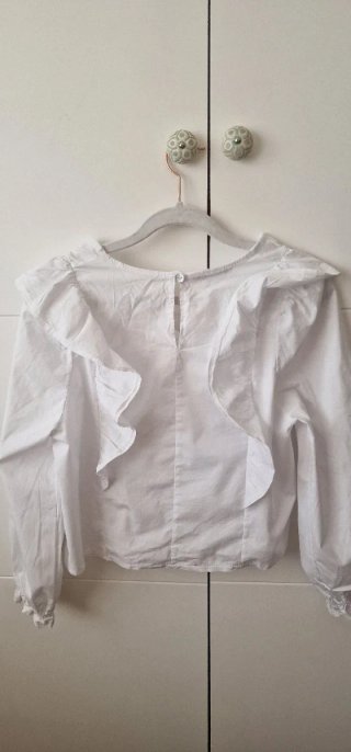 Blusa Renatta&Go blanca volantes