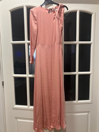 Vestido midi asimétrico rosa de Pedro del Hierro
