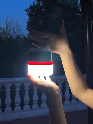 Lampada solare  e USB campeggio esterna
